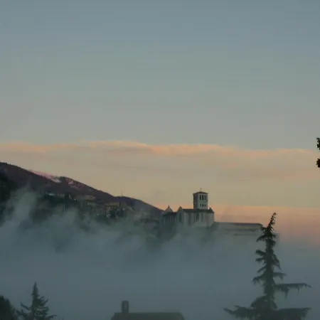 Sulla Strada Di San Francesco Ασίζη