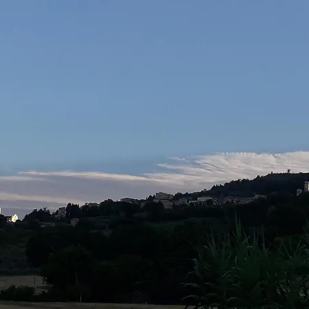 Sulla Strada Di San Francesco בית כפרי *