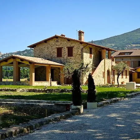 Sulla Strada Di San Francesco * 아시시